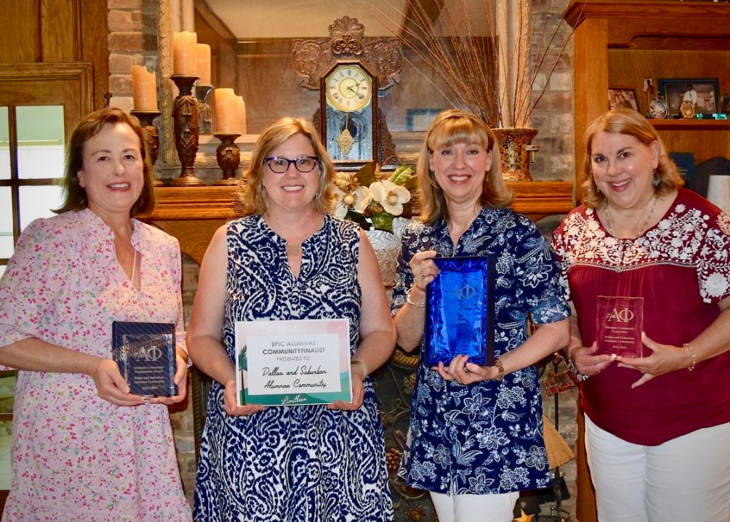 alpha phi dallas and suburban alumnae with awards